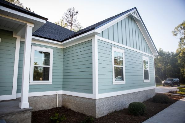 Cost of Damaged Siding Repair in Reston