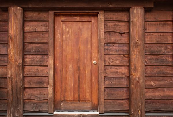 Log Cabin Siding Installation in Reston