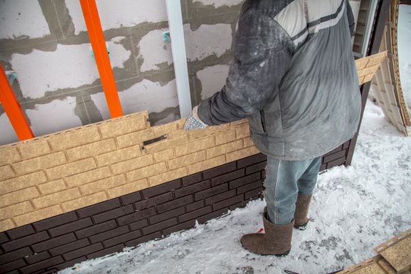 Cost of Veneer Siding Installation in Reston