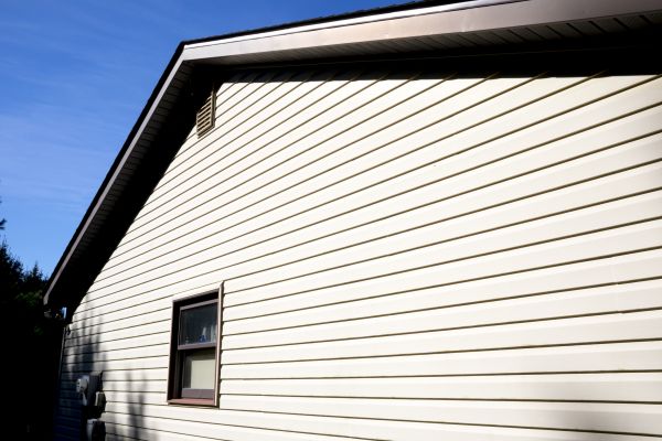 Dutch Lap Siding Installation in Reston