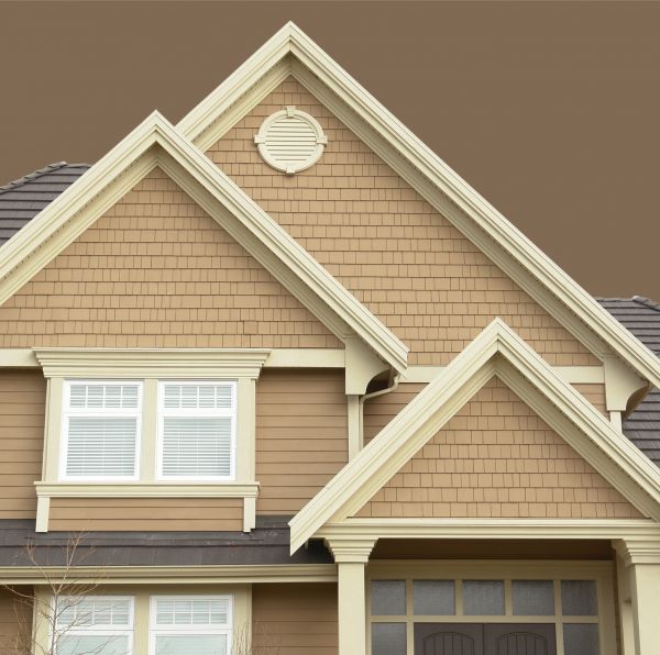 Cost of Vinyl Shake Siding Repair in Reston