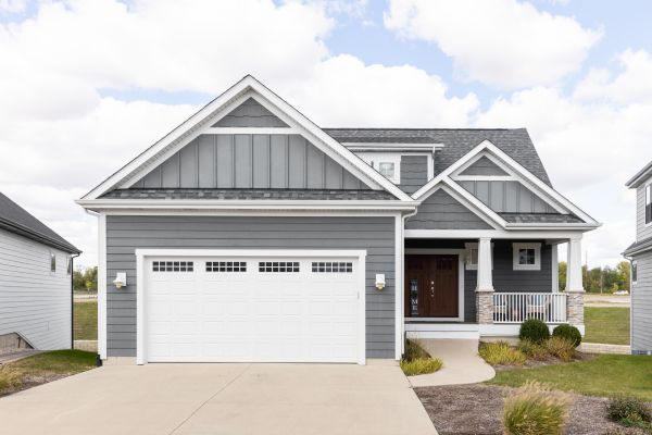 Cost of Fiber Siding Installation in Reston