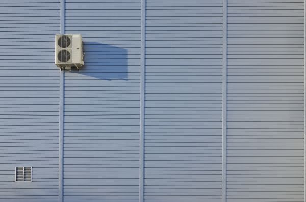 Flat Metal Siding Installation in Reston